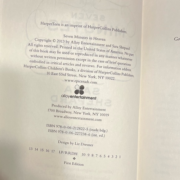 First Edition Hardcover The Lying Game Series books 2 and 6, like new condition - Picture 3 of 7